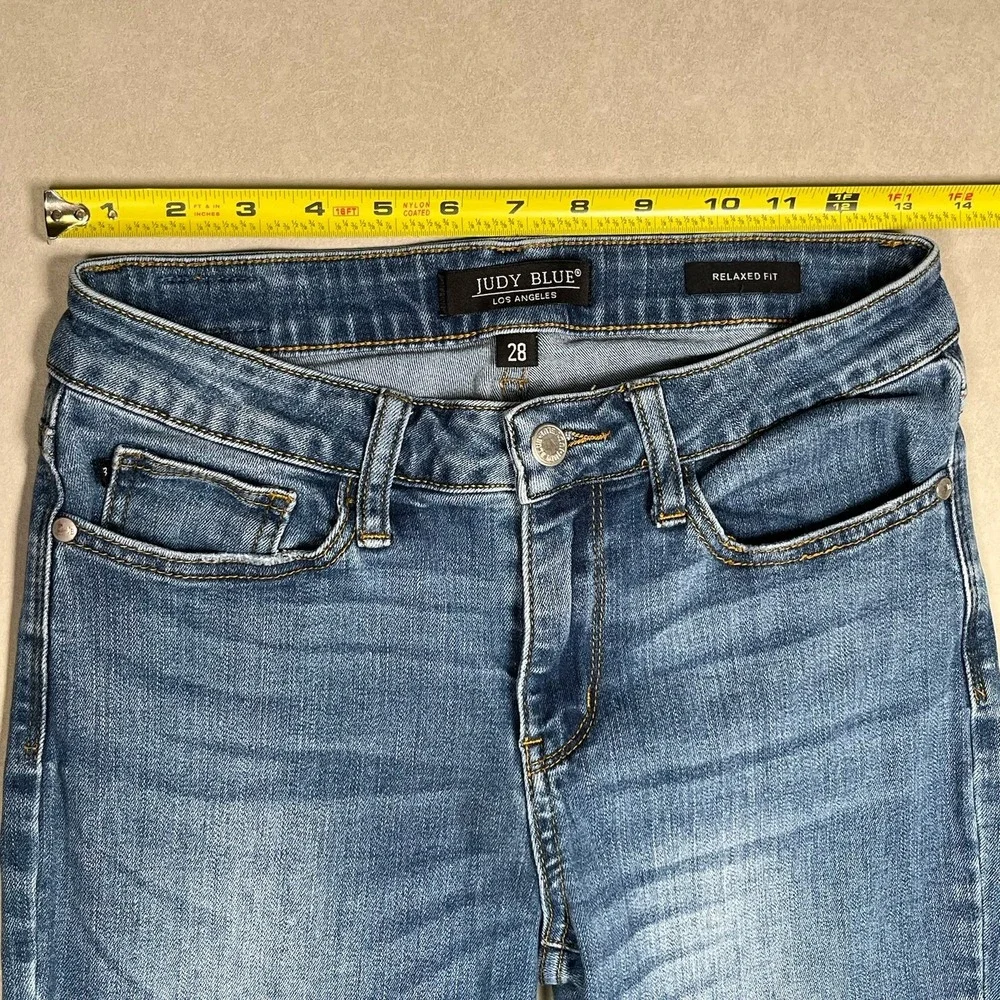 Judy Blue Women's Medium Wash High Rise Relaxed Fit Jeans Sz 7/28 Casual Comfort